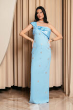 Φόρεμα maxi one shoulder με διακοσμητικές πέτρες baby blue - Image 2