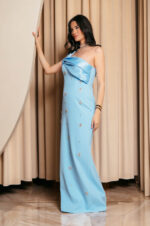 Φόρεμα maxi one shoulder με διακοσμητικές πέτρες baby blue - Image 9