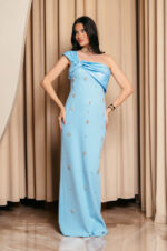 Φόρεμα maxi one shoulder με διακοσμητικές πέτρες baby blue - Image 10
