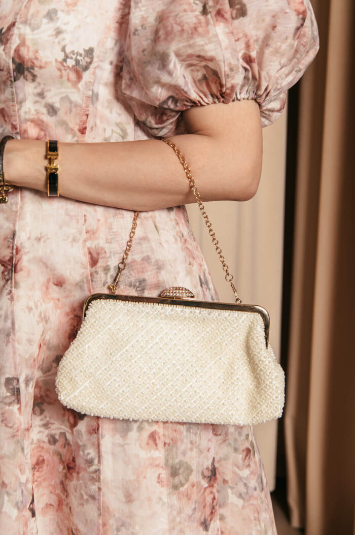 Tσάντα clutch με πέρλες - Image 3
