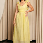 Φόρεμα maxi από τσαλακωμένο ύφασμα με βολάν στους ώμους κίτρινο