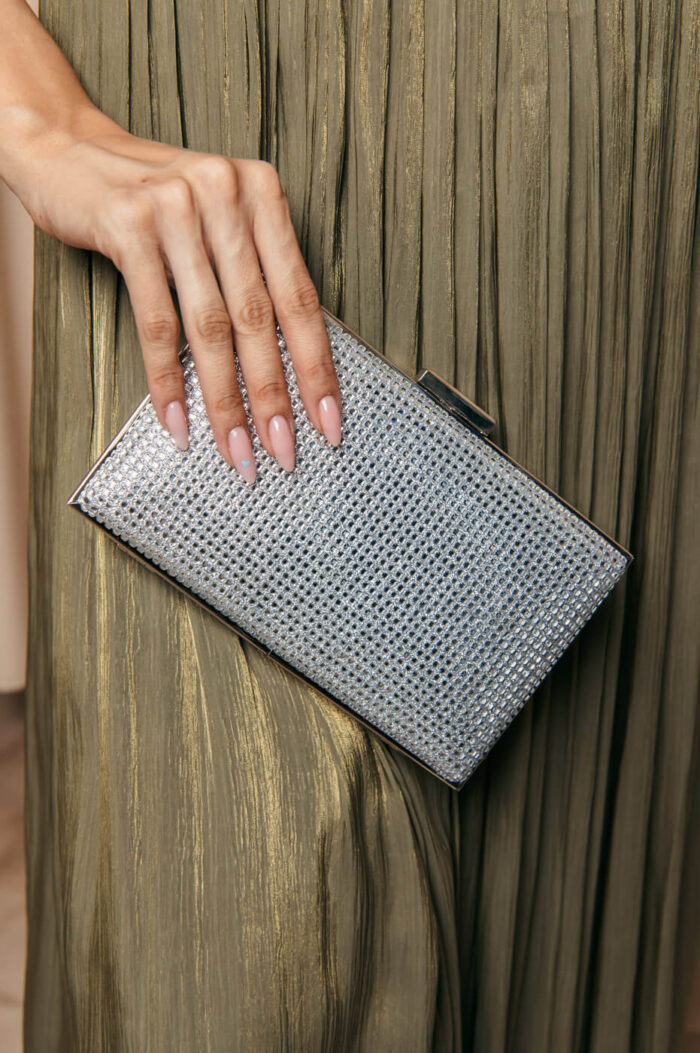 Tσάντα clutch διπλής όψης ασημί