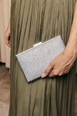 Tσάντα clutch διπλής όψης ασημί