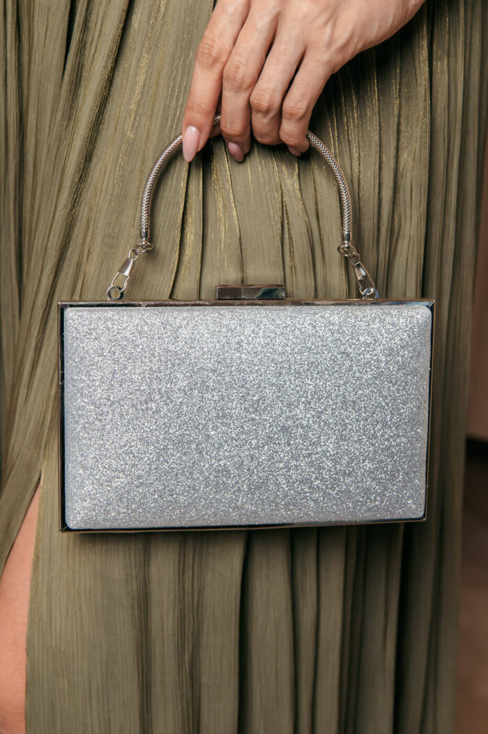 Tσάντα clutch διπλής όψης ασημί