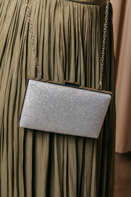 Tσάντα clutch διπλής όψης ασημί