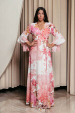 Φόρεμα maxi κιμονό κρουαζέ με ροζ floral print λευκό