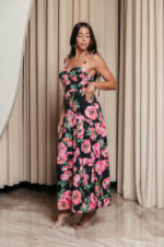 Φόρεμα midi με floral print και επίπεδα μαύρο - Image 8