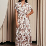 Φόρεμα maxi με καφέ floral print και ανάγλυφες λεπτομέρειες λευκό