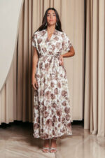 Φόρεμα maxi με καφέ floral print και ανάγλυφες λεπτομέρειες λευκό