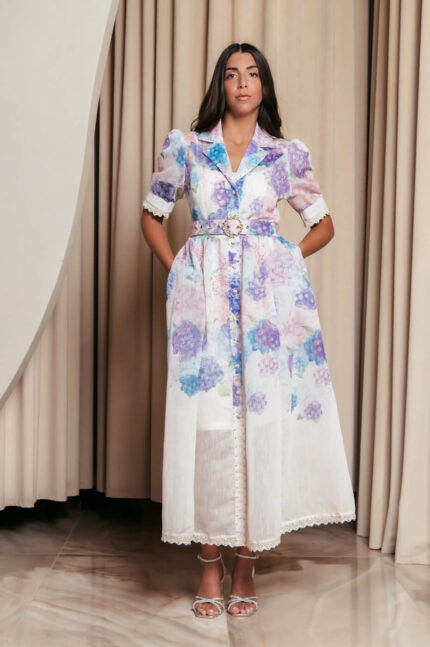 Φόρεμα maxi με floral print τρουκς και δαντελένιες λεπτομέρειες εκρού