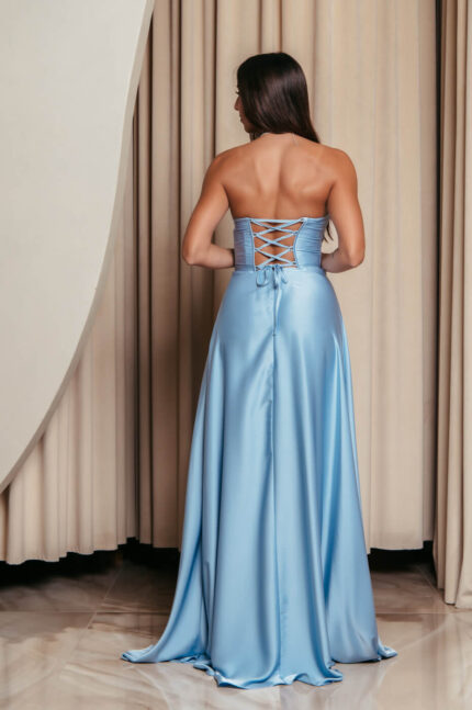 Φόρεμα maxi σατέν στράπλες με σκίσιμο baby blue