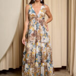 Φόρεμα maxi με επίπεδα και καφέ - μπλε floral print λευκό