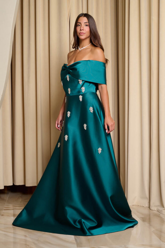 Φόρεμα maxi off shoulder με διακοσμητικές πέτρες κυπαρρισί - Image 4