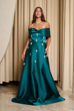 Φόρεμα maxi off shoulder με διακοσμητικές πέτρες κυπαρρισί - Image 7
