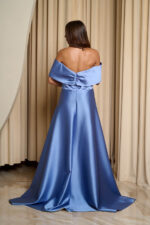 Φόρεμα maxi off shoulder με διακοσμητικές πέτρες dusty blue - Image 6