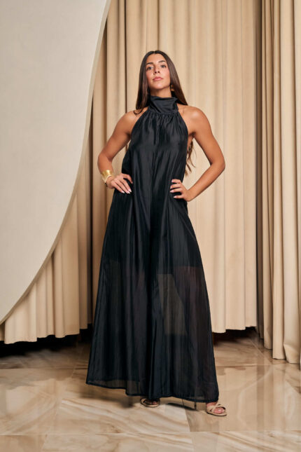 Ολόσωμη φόρμα φαρδιά με ανοιχτή πλάτη μαύρο