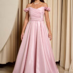 Φόρεμα maxi γυαλιστερός ταφτάς και τιράντες με λουλούδια baby pink