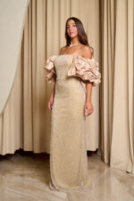 Φόρεμα maxi off shoulder με στρας και balloon μανίκια μπεζ-χρυσό - Image 6