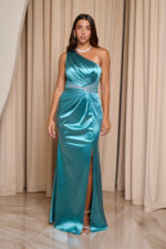 Φόρεμα maxi σατέν one shoulder με στρας στην μέση βεραμάν