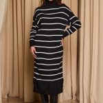 Φόρεμα midi πλεκτό με ζιβάγκο και ρίγες ασπρόμαυρο