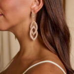 Σκουλαρίκια με γεωμετρικά σχέδια διαμάντια χρυσά