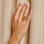Δαχτυλίδι με ακανόνιστο σχήμα σαν S χρυσό