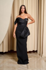 Φόρεμα maxi one shoulder με σατέν πιέτες και φιόγκο μαύρο