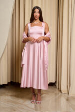 Φόρεμα midi σατέν με τιράντες baby pink