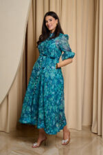 Φόρεμα maxi floral print με μπλέ στρας πετρόλ