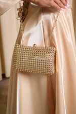 Tσάντα clutch με κρύσταλλα χρυσή - Image 5