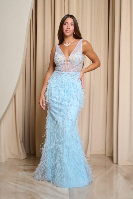 Φόρεμα maxi με κεντημένα στο χέρι στρας και feathers baby blue