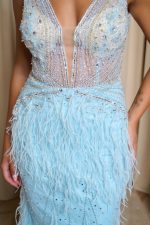 Φόρεμα maxi με κεντημένα στο χέρι στρας και feathers baby blue