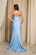 Φόρεμα maxi στραπλες γοργονέ με ουρά baby blue