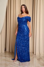 Φόρεμα maxi off shoulder με παγιέτες και ντραπέ μπούστο μπλε ρουά