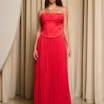 Φόρεμα maxi πλισέ στράπλες με πιέτες στο μπούστο κόκκινο