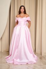 Φόρεμα maxi γυαλιστερή οργάντζα off shoulder με κορσέ baby pink