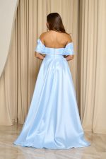 Φόρεμα maxi γυαλιστερή οργάντζα off shoulder με κορσέ baby blue - Image 8