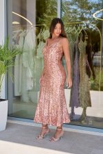Φόρεμα midi με παγιέτες και λεπτές τιράντες rose gold