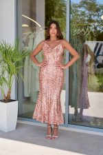 Φόρεμα midi με παγιέτες και λεπτές τιράντες rose gold