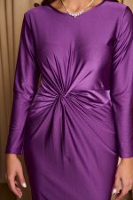 Φόρεμα midi με twist λεπτομέρεια στην μέση μωβ