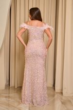 Φόρεμα maxi με παγιέτες και feathers baby pink