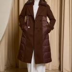 Μπουφάν καφέ με γιακά γούνα