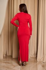 Φόρεμα midi με σούρες και cut-out στην μέση κόκκινο