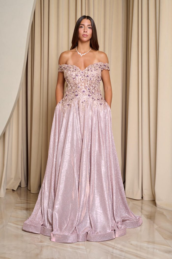 Φόρεμα maxi lurex με κεντημένα floral σχέδια ροζ