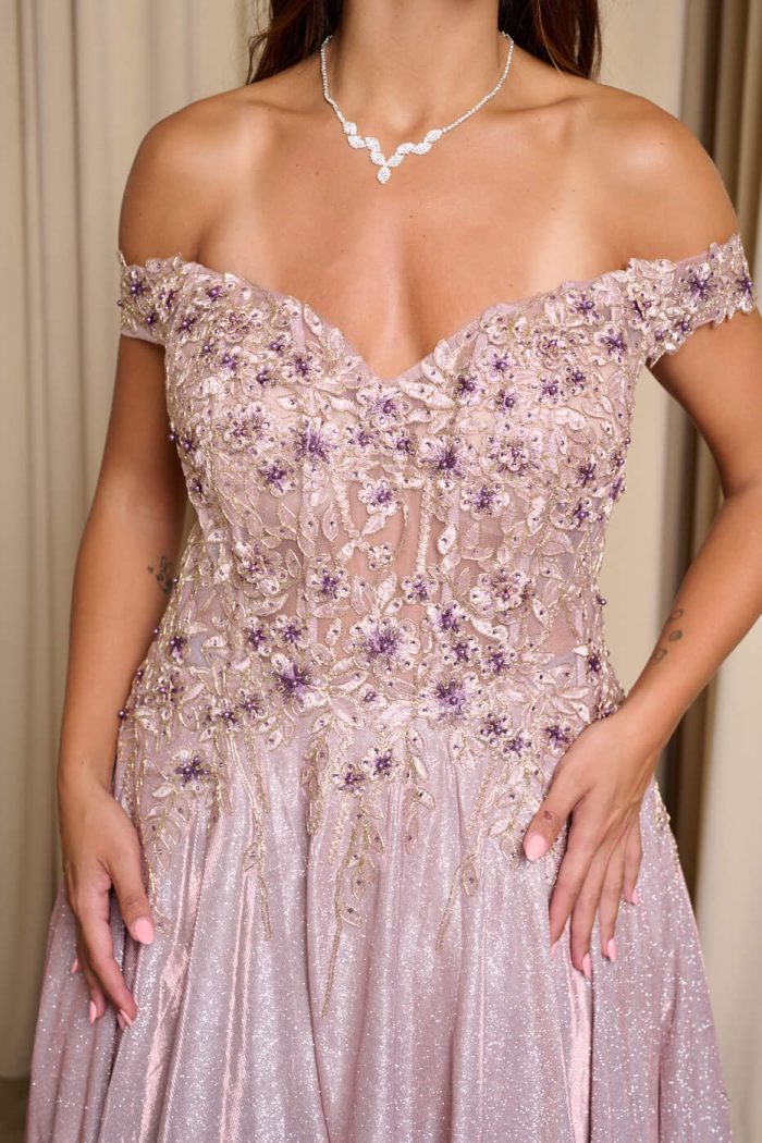 Φόρεμα maxi lurex με κεντημένα floral σχέδια ροζ