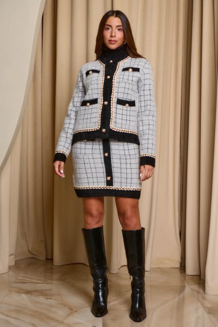 Σετ σακάκι - φούστα πλεκτό με χρυσά κουμπιά κόσμημα γκρι