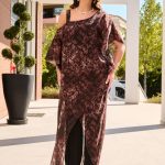 Ολόσωμη φόρμα λαχούρ one shoulder με ασύμμετρα βολάν bronze