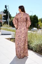 Φόρεμα maxi λαχούρ με βαθύ V ντεκολτέ ανοιχτό καφέ