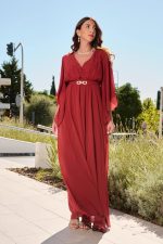 Φόρεμα maxi κρουαζέ με ζώνη μπορντό