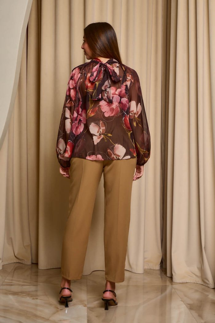 Μπλούζα see through με φιόγκο και floral print μαύρο